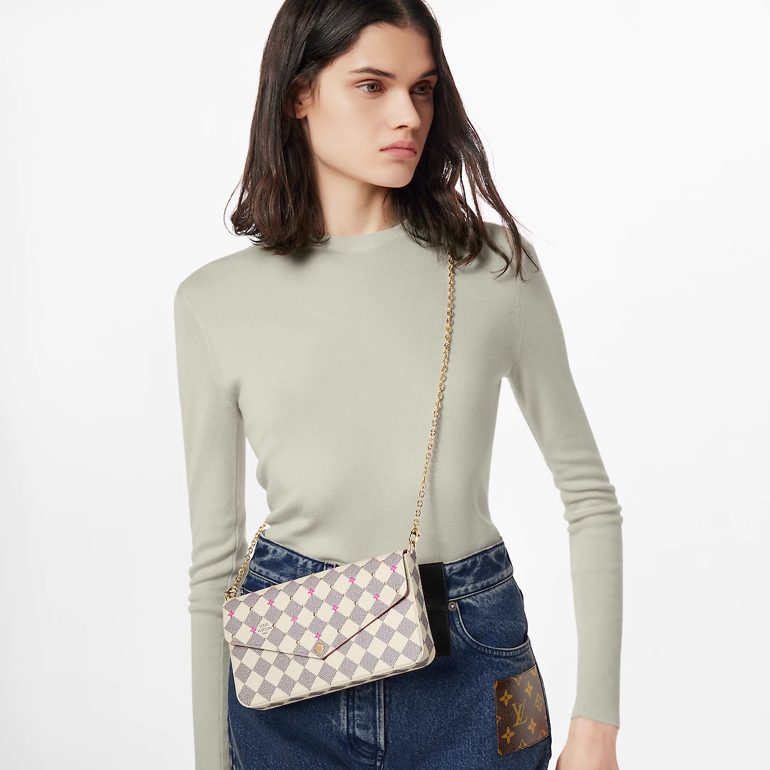 Túi Felicie Pochette của Louis Vuitton